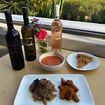 Hotel La Petite Boheme Le Lavandou