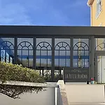Hotel La Petite Boheme 3*