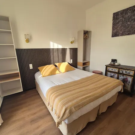 La Petite Boheme Hotel