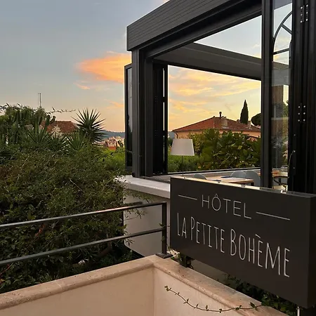 Hotel La Petite Boheme Le Lavandou