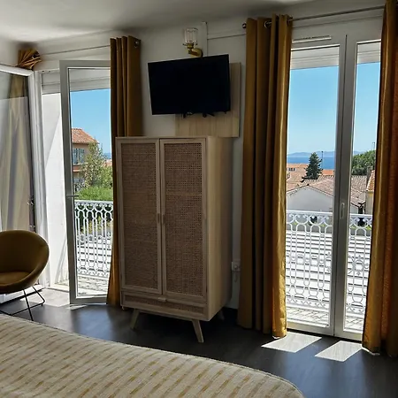 La Petite Bohème 3*