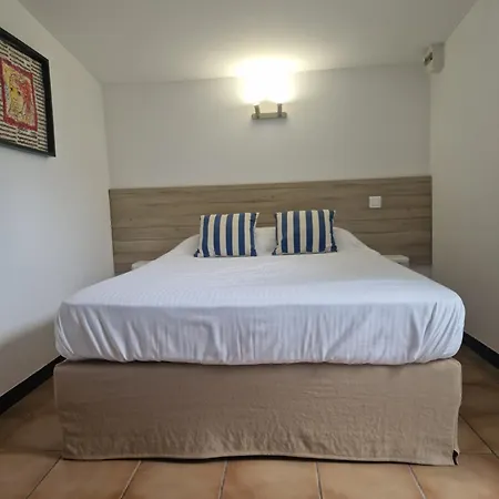 La Petite Bohème Hotel 3*