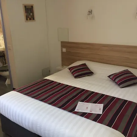 La Petite Bohème Hotel 3*