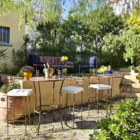 La Petite Boheme Hotel
