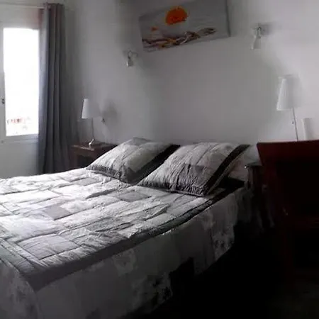 Ξενοδοχείο La Petite Boheme 3*