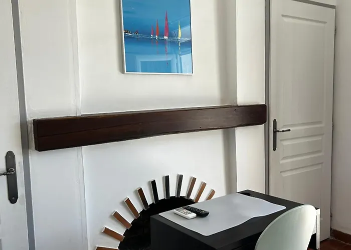 La Petite Boheme Отель Ле-Лаванду