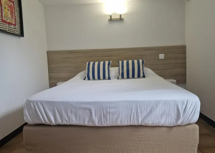 La Petite Boheme Отель 3*