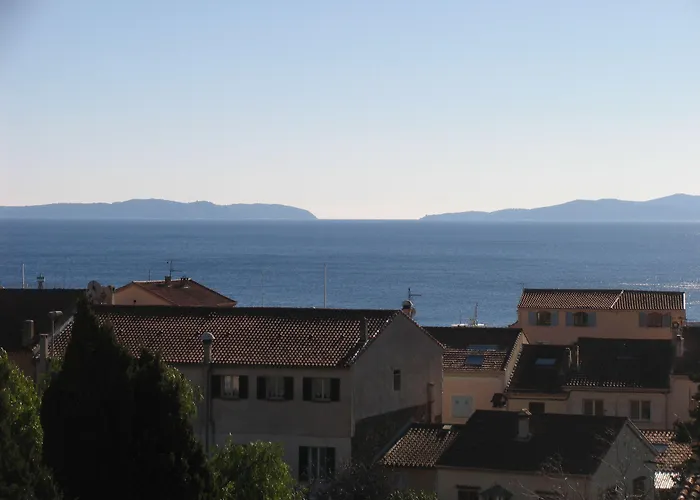 La Petite Boheme Ле-Лаванду